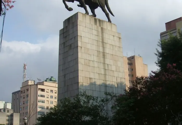 Our Work Pantheon Duque de Caxias (historical monument) - Brazil, Rio de Janeiro 1 monumento_ao_duque_de_caxias_de_victor_brecheret_01